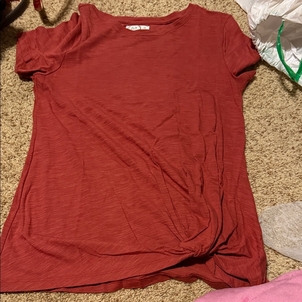 Maurices Deep Red Short Sleeve Tee